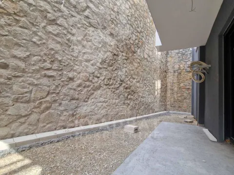 Rent, one bedroom apartment, 51m², Gorica C, Podgorica - image 12