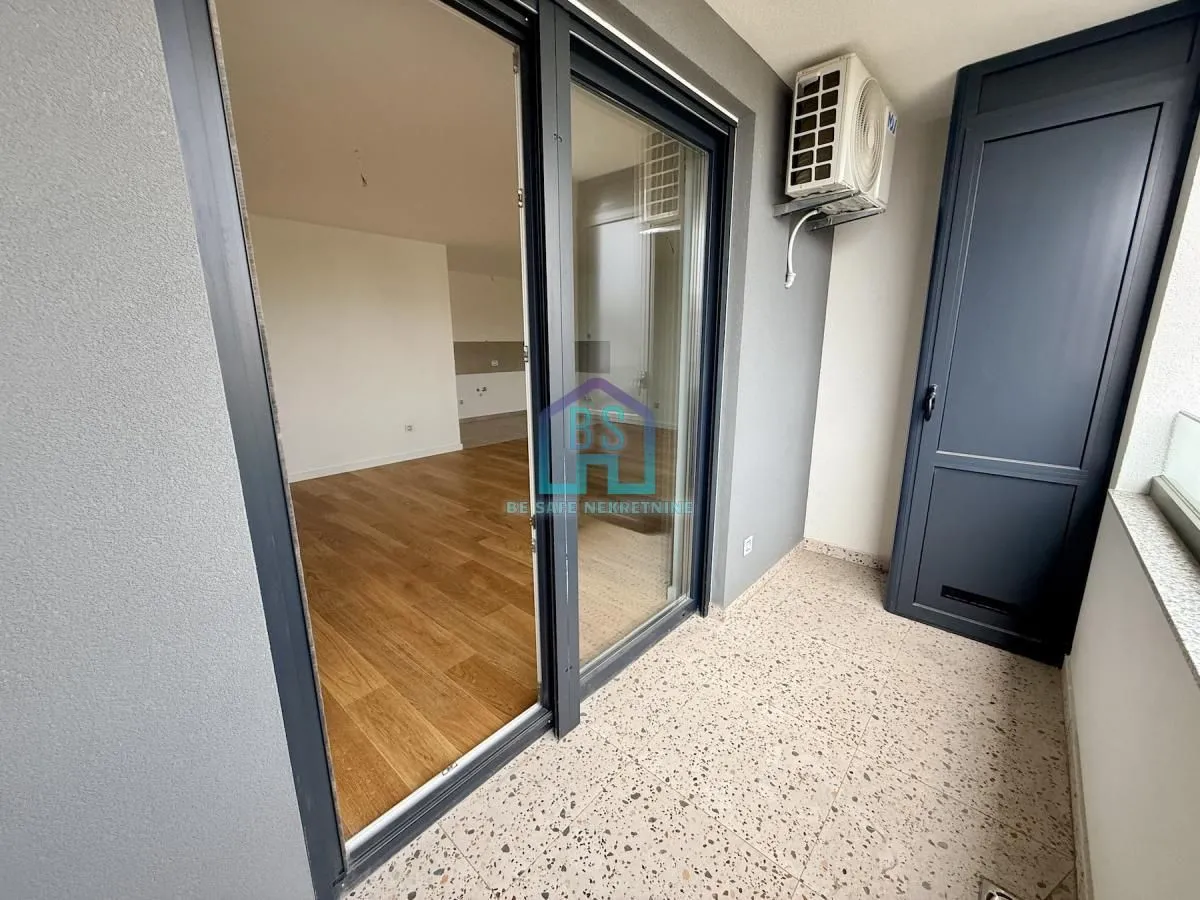 Prodaja, stan, 179m², Telep, Novi Sad Sve Podlokacije
