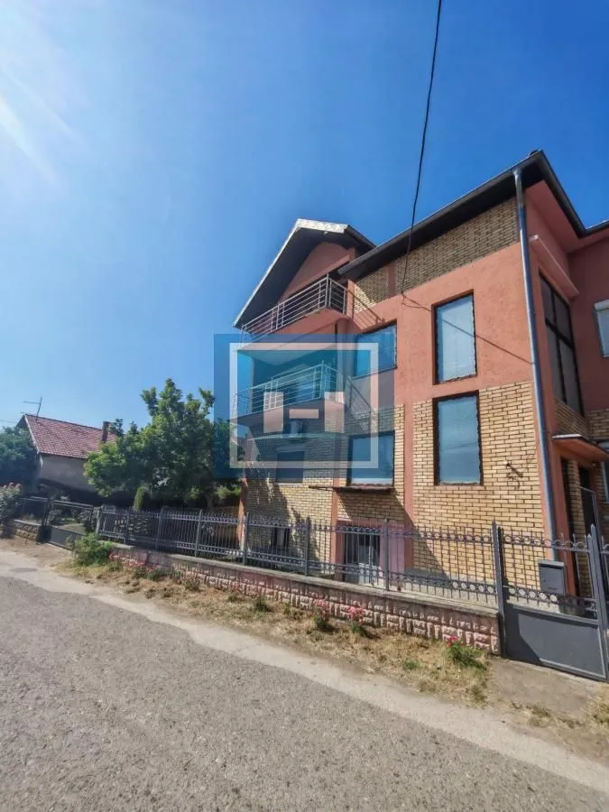 Prodaja, kuća, 240m², Tekija, Paraćin