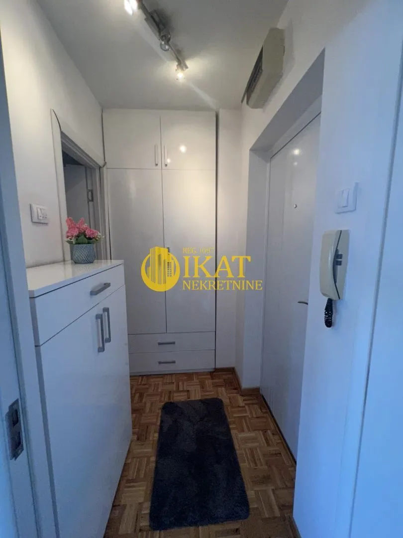 Rent, one bedroom apartment, 29m², Lipov Lad, Zvezdara Sve Podlokacije