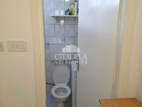 Izdavanje, dvosoban stan, 48m², Čukarica, Beograd - image 9