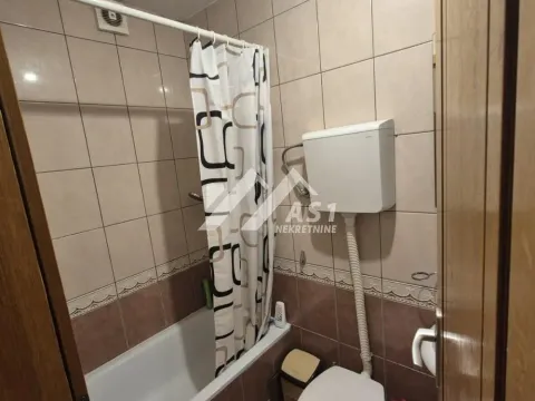 Izdavanje, dvosoban stan, 45m², Centar, Novi Sad - image 7