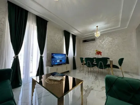 Izdavanje, dvosoban stan, 70m², Mažina, Tivat - image 2