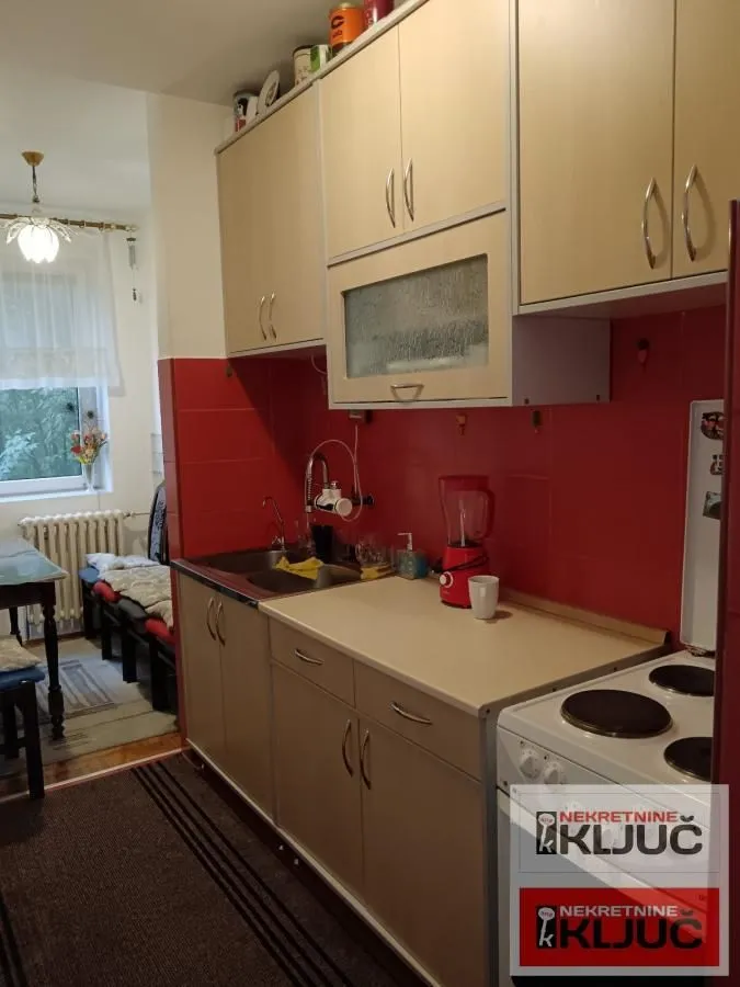 Prodaja, dvosoban stan, 48m², Podbara, Novi Sad Sve Podlokacije