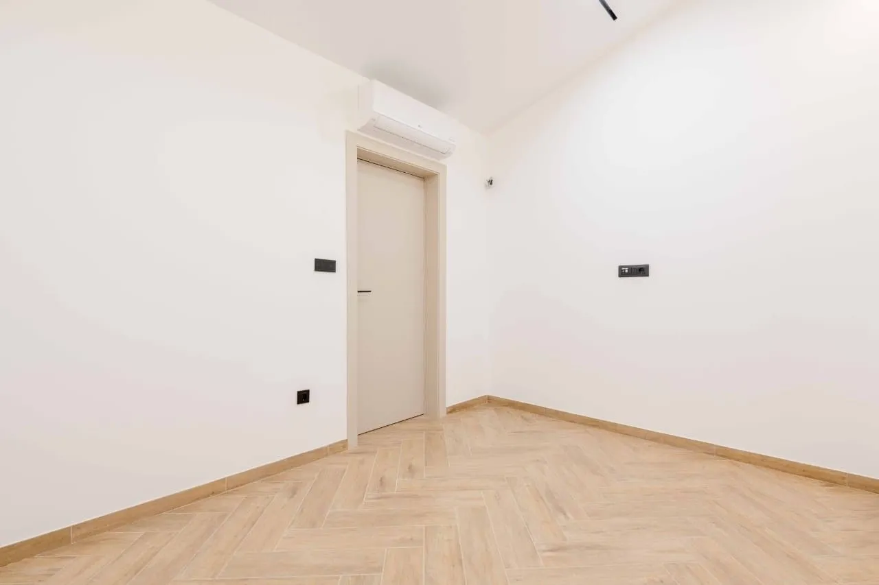Prodaja, kuća, 240m², Kamenovo, Budva