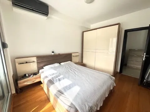 Prodaja, jednosoban stan, 53m², Dobrota, Kotor - image 2