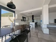 Izdavanje, kuća, 410m², Tivat, Crna Gora - image 19