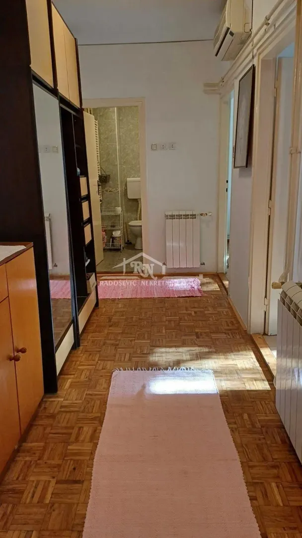 Rent, one bedroom apartment, 40m², Banovo Brdo, Beograd