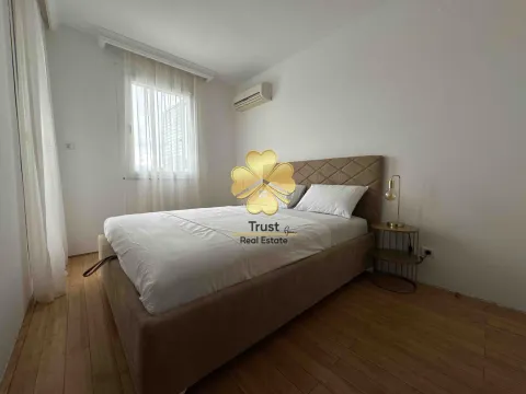Izdavanje, trosoban stan, 90m², Obala Morače, Podgorica - image 9