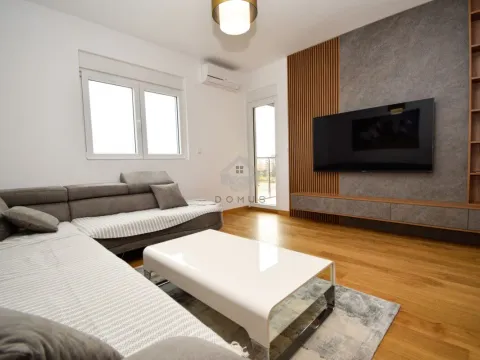 Rent, two bedroom apartment, 75m², New City, Podgorica - image 34