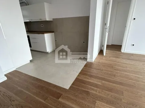 Izdavanje, dvosoban stan, 71m², Čubura, Beograd - image 14
