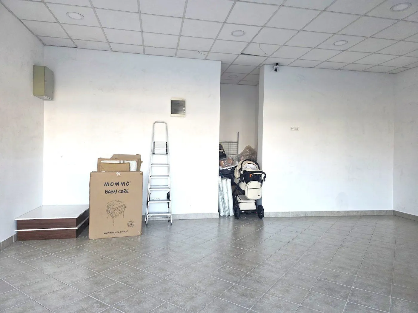 Sale, office space, 120m², Stari Aerodrom, Podgorica
