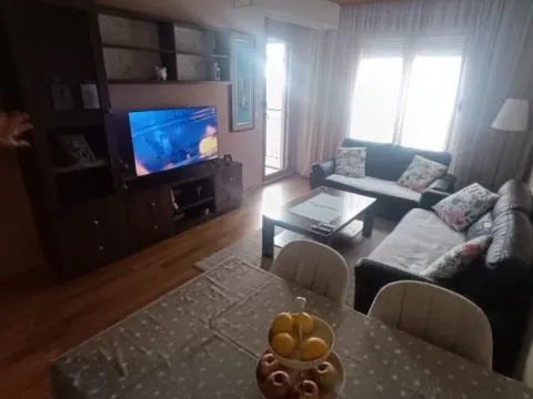 Izdavanje, dvosoban stan, 71m², Central Point, Podgorica - image 2