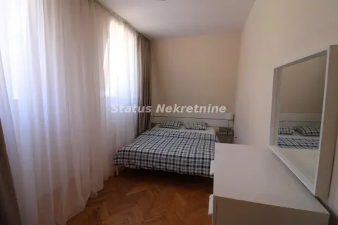 Izdavanje, četvorosoban stan, 75m², Centar, Novi Sad - image 7