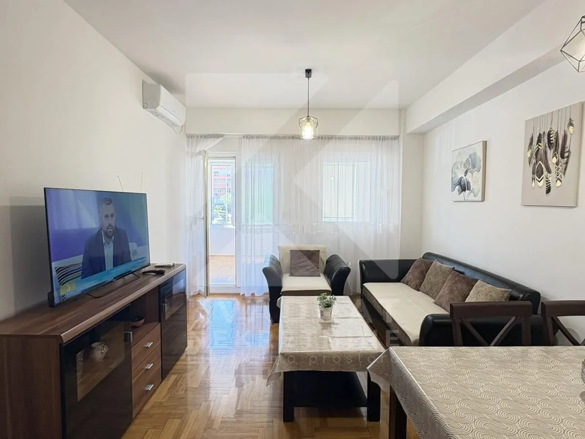 Rent, two bedroom apartment, 60m², City Kvart, Podgorica