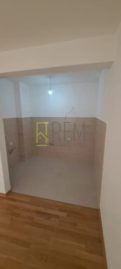 Prodaja, garsonjera, 31m², Stari Aerodrom, Podgorica