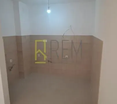 Prodaja, garsonjera, 31m², Stari Aerodrom, Podgorica - image 7