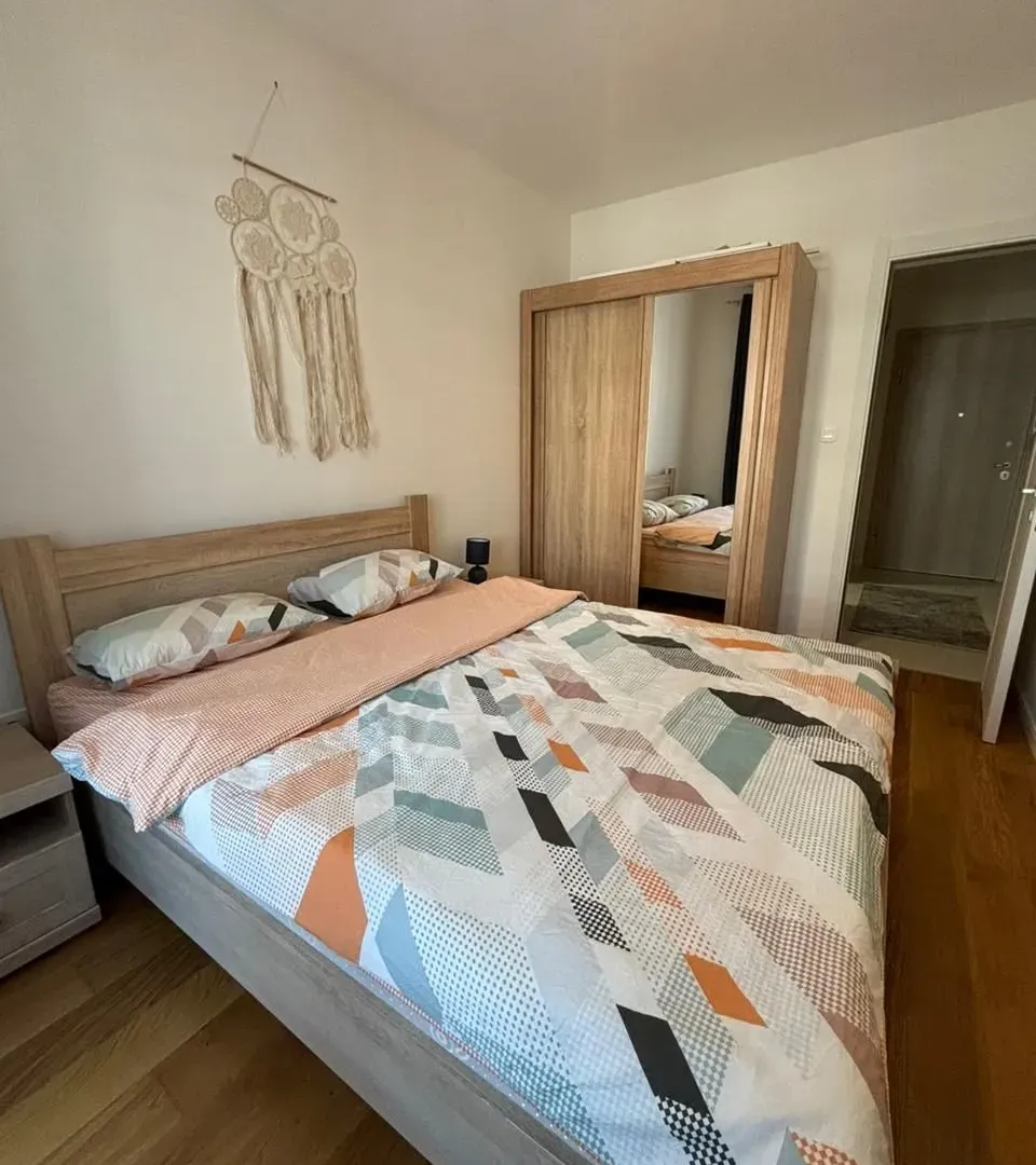 Prodaja, jednosoban stan, 46m², Central Point, Podgorica