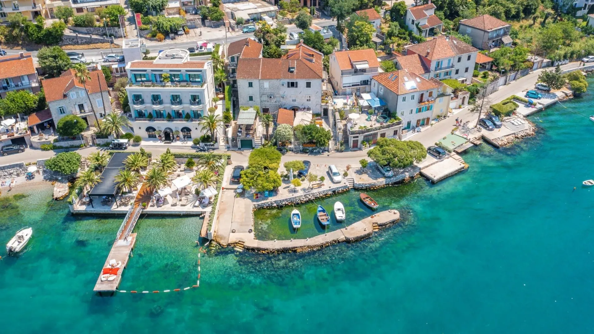 Prodaja, kuća, 400m², Dobrota, Kotor