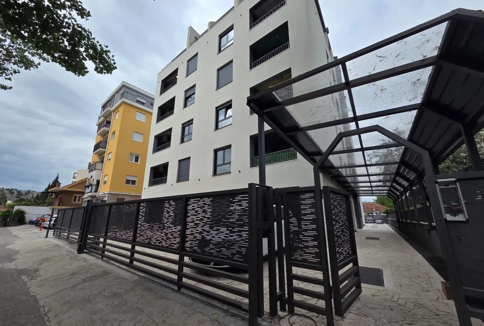 Prodaja, jednosoban stan, 49m², Zagorič, Podgorica