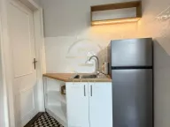 Izdavanje, četvorosoban stan, 123m², Centar, Novi Sad - image 18