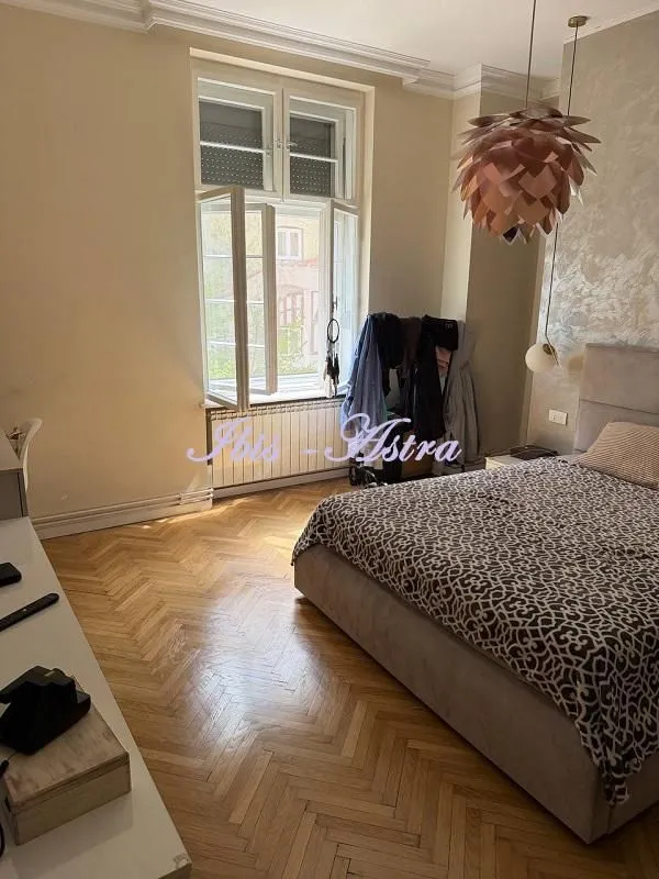 Sale, three bedroom apartment, 108m², Skadarlija, Beograd
