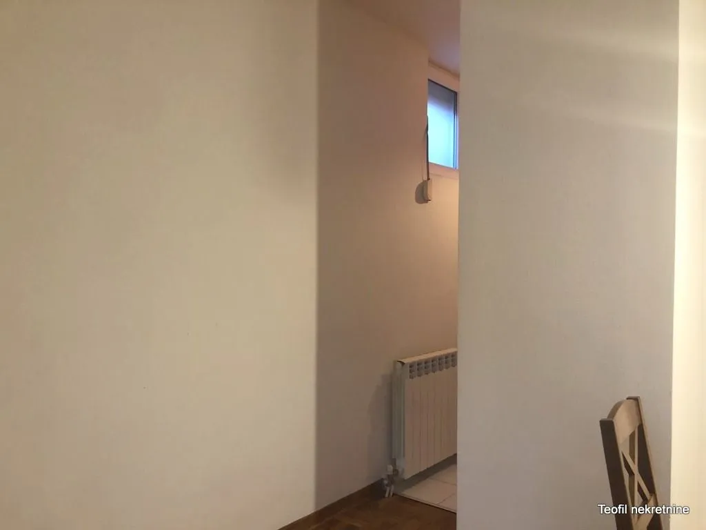 Prodaja, dvosoban stan, 46m², Zemun Gornji Grad, Zemun Sve Podlokacije