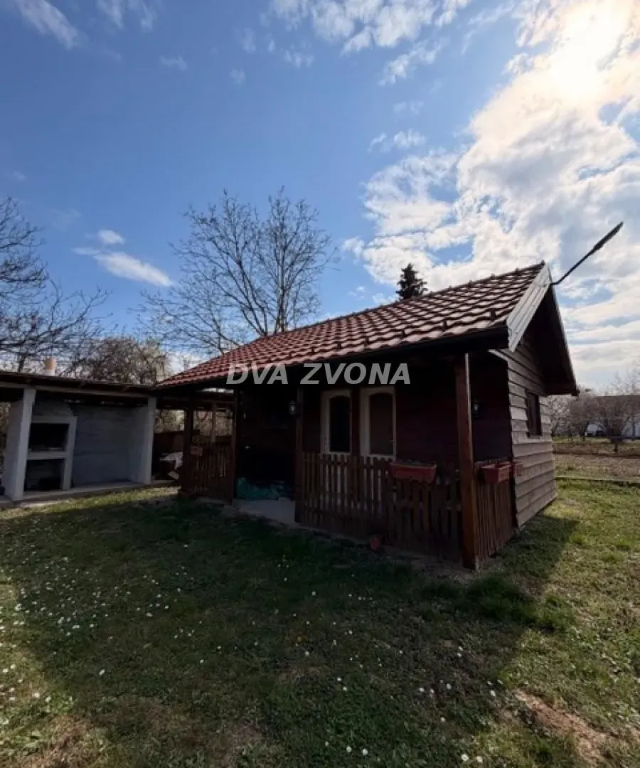 Prodaja, kuća, 144m², Čortanovci, Inđija