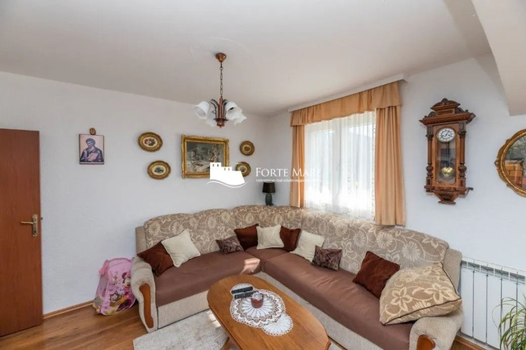 Prodaja, kuća, 261m², Ratiševina, Herceg Novi