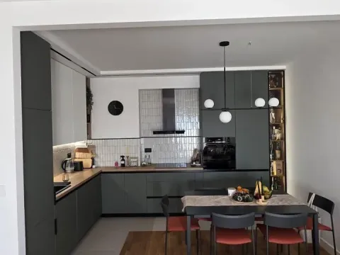 Prodaja, dvosoban stan, 69m², Stari Aerodrom, Podgorica - image 13