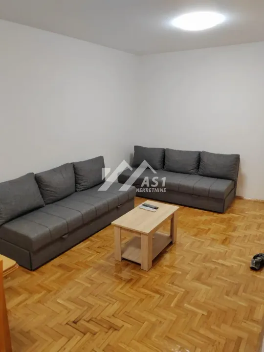 Rent, one bedroom apartment, 33m², Adamovićevo Naselje, Novi Sad Sve Podlokacije