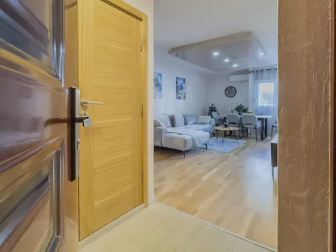 Prodaja, dvosoban stan, 63m², Seljanovo, Tivat - image 10
