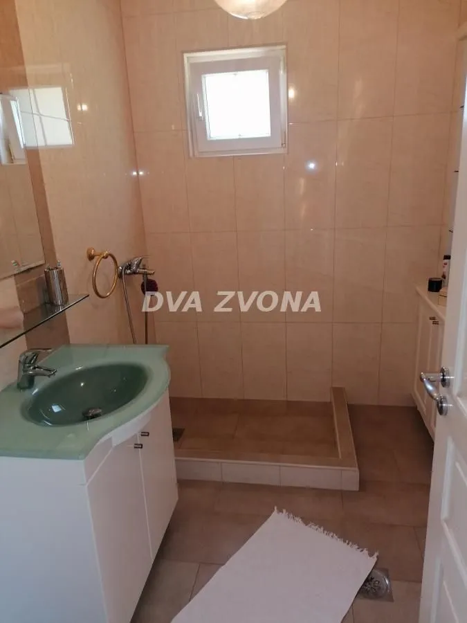 Prodaja, kuća, 274m², Stari Slankamen, Inđija