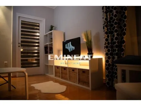 Izdavanje, dvosoban stan, 46m², Stari Grad, Beograd - image 3