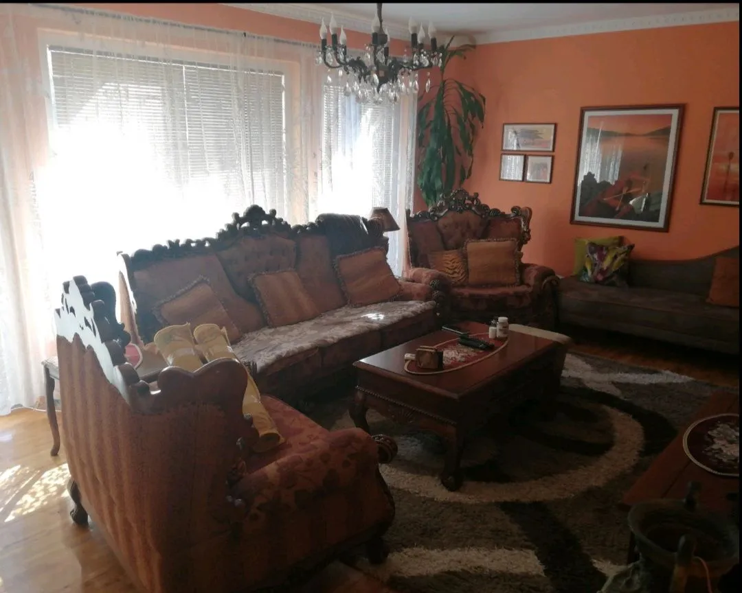 Prodaja, kuća, 162m², Podgorica, Crna Gora