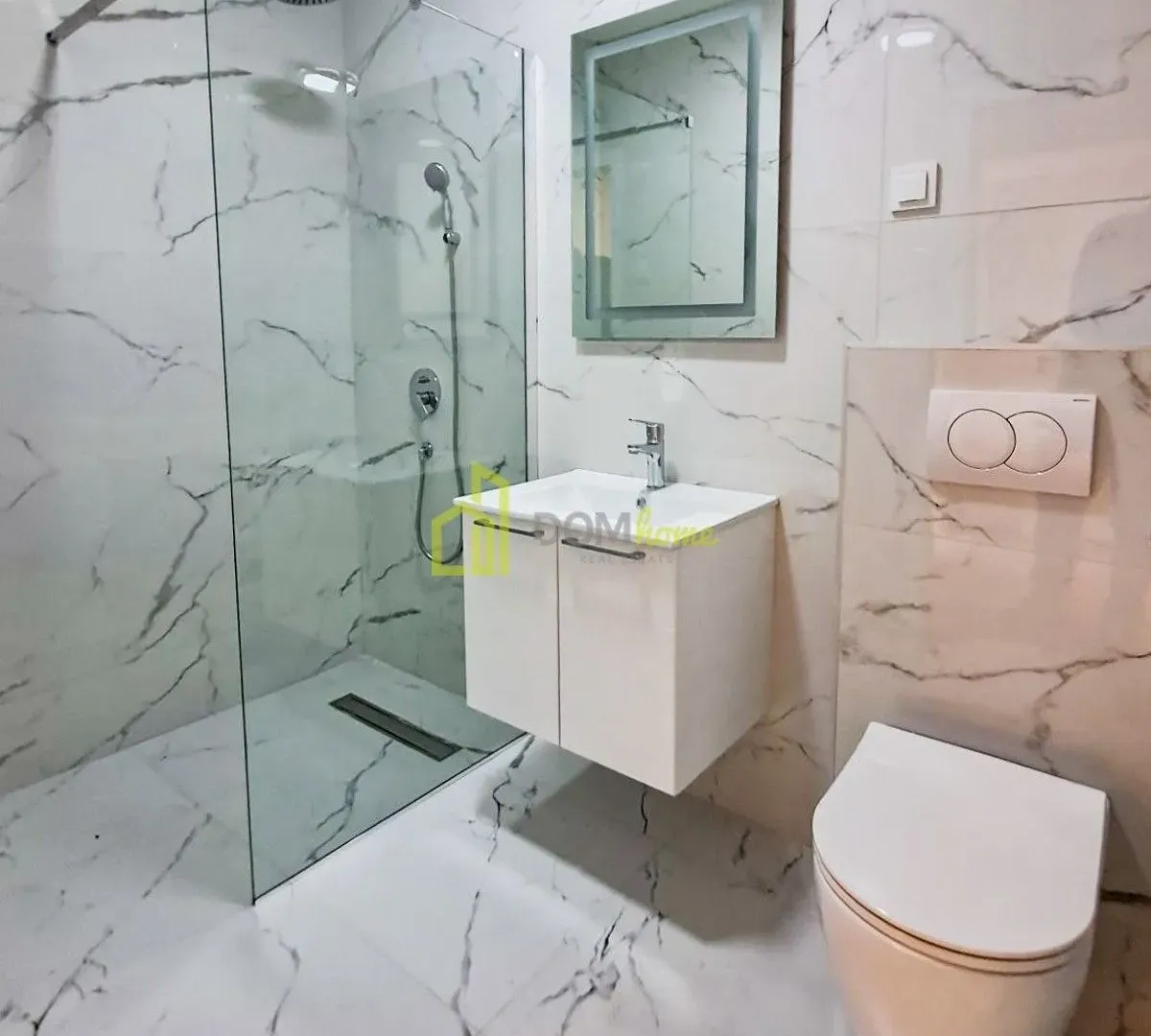 Izdavanje, dvosoban stan, 76m², Bar, Crna Gora