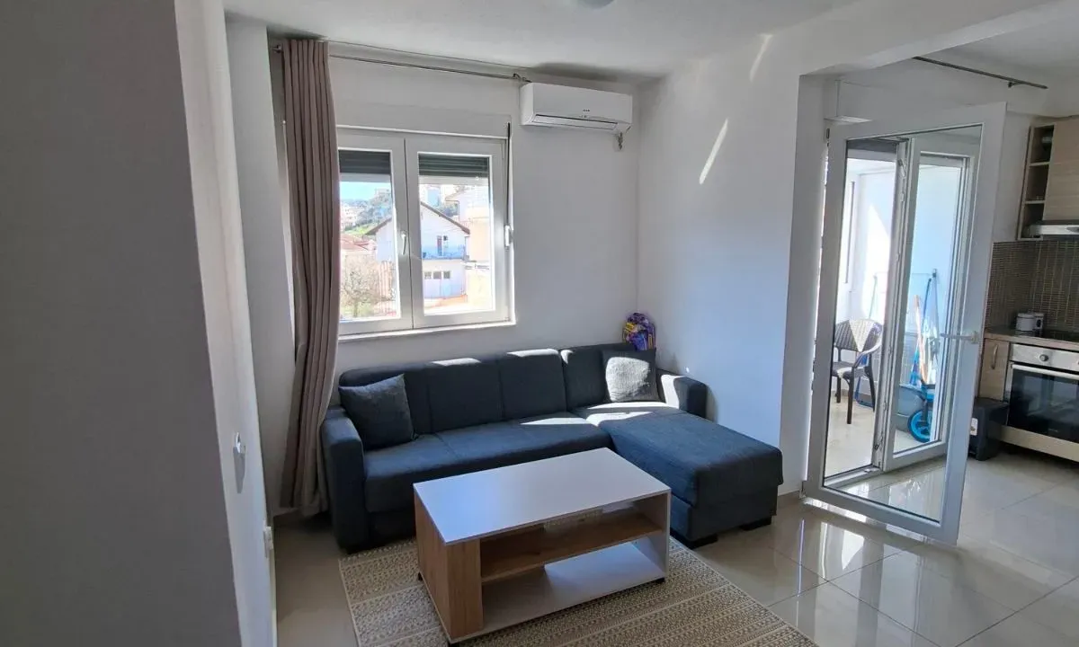 Prodaja, dvosoban stan, 47m², Đenovići, Herceg Novi