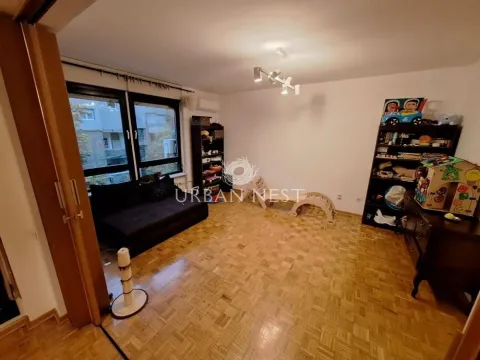 Prodaja, dvosoban stan, 63m², Kalenić Pijaca, Vračar Sve Podlokacije - image 2