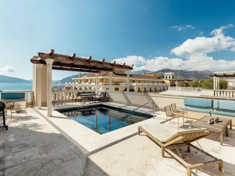 Prodaja, trosoban stan, 357m², Porto Montenegro, Tivat - image 4