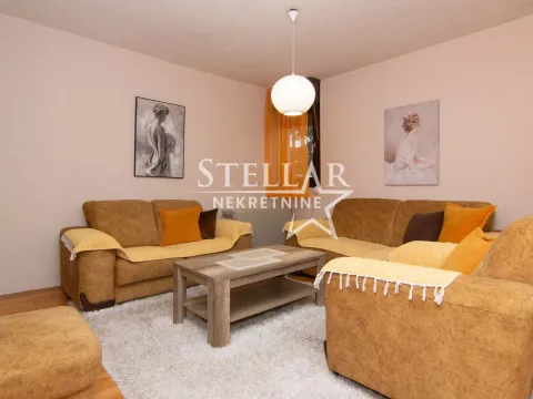 Rent, one bedroom apartment, 42m², Blok 5, Podgorica - image 3