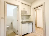 Izdavanje, poslovni prostor, 70m², Centar, Podgorica - image 12