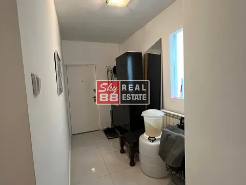 Prodaja, četvorosoban stan, 76m², Vračar Sve Podlokacije, Beograd - image 13