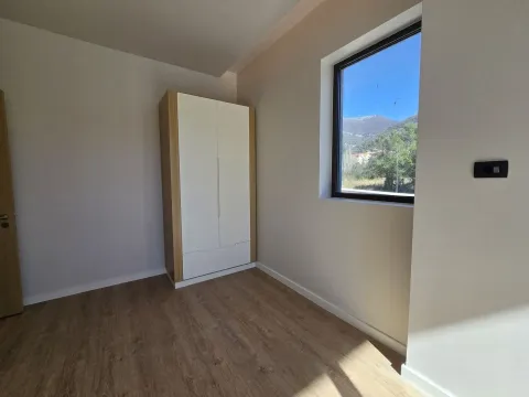 Prodaja, dvosoban stan, 93m², Tivat, Crna Gora - image 14