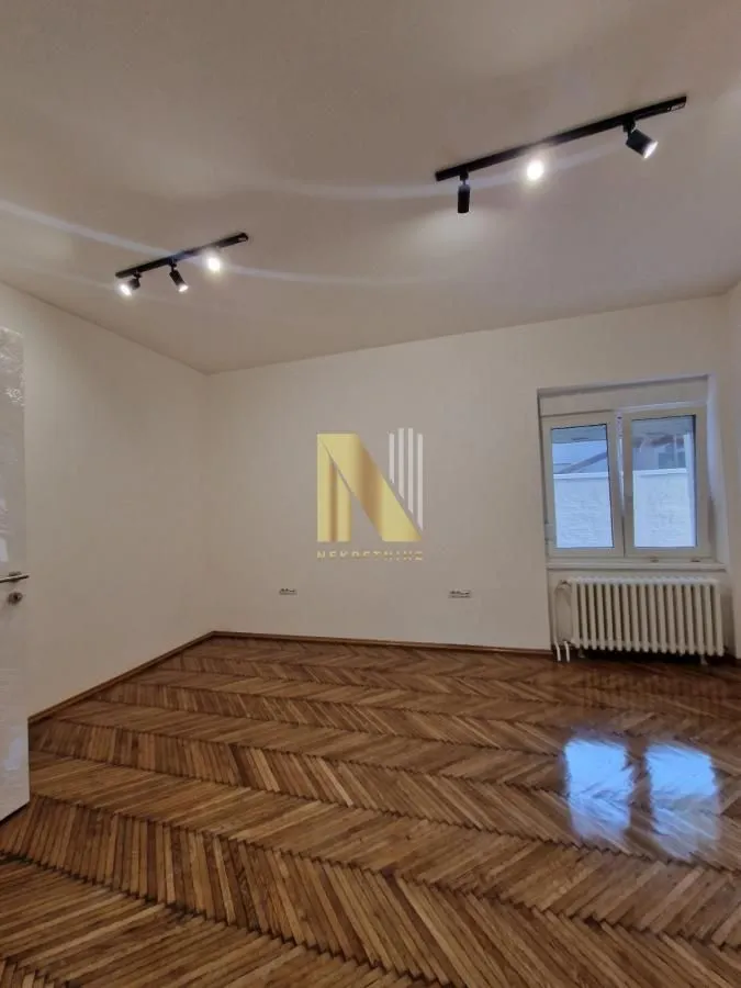 Rent, office space, 495m², Centar, Novi Sad