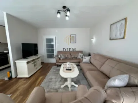 Izdavanje, dvosoban stan, 75m², Zabjelo, Podgorica - image 11