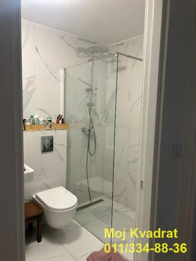 Prodaja, trosoban stan, 71m², Zemun Sve Podlokacije, Beograd