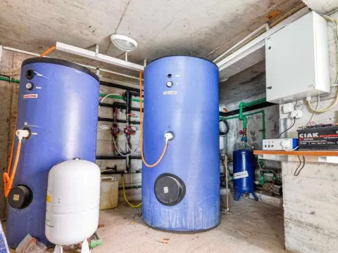 Sale, hospitality venue, 1256m², Podkošljun, Budva - image 33