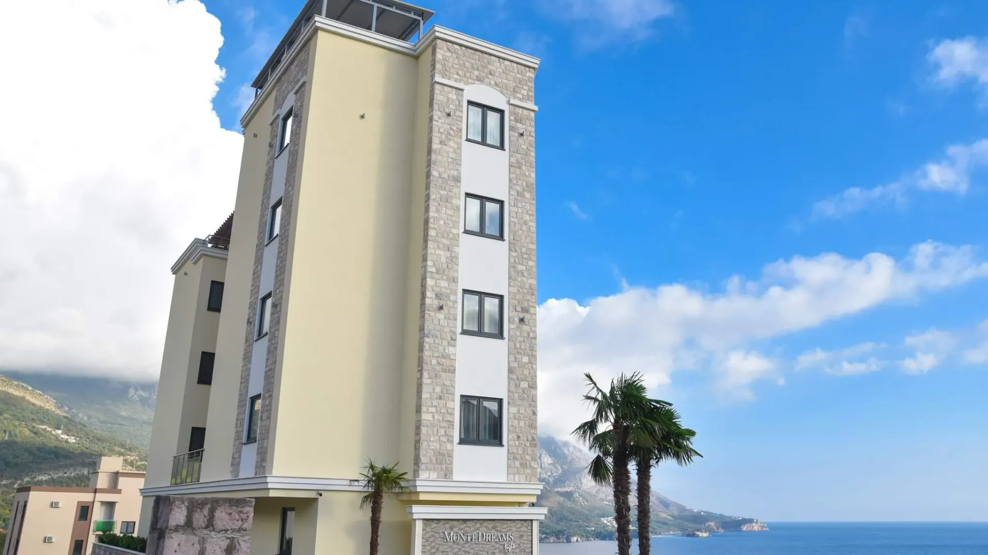 Rent, one bedroom apartment, 36m², Bečići, Budva