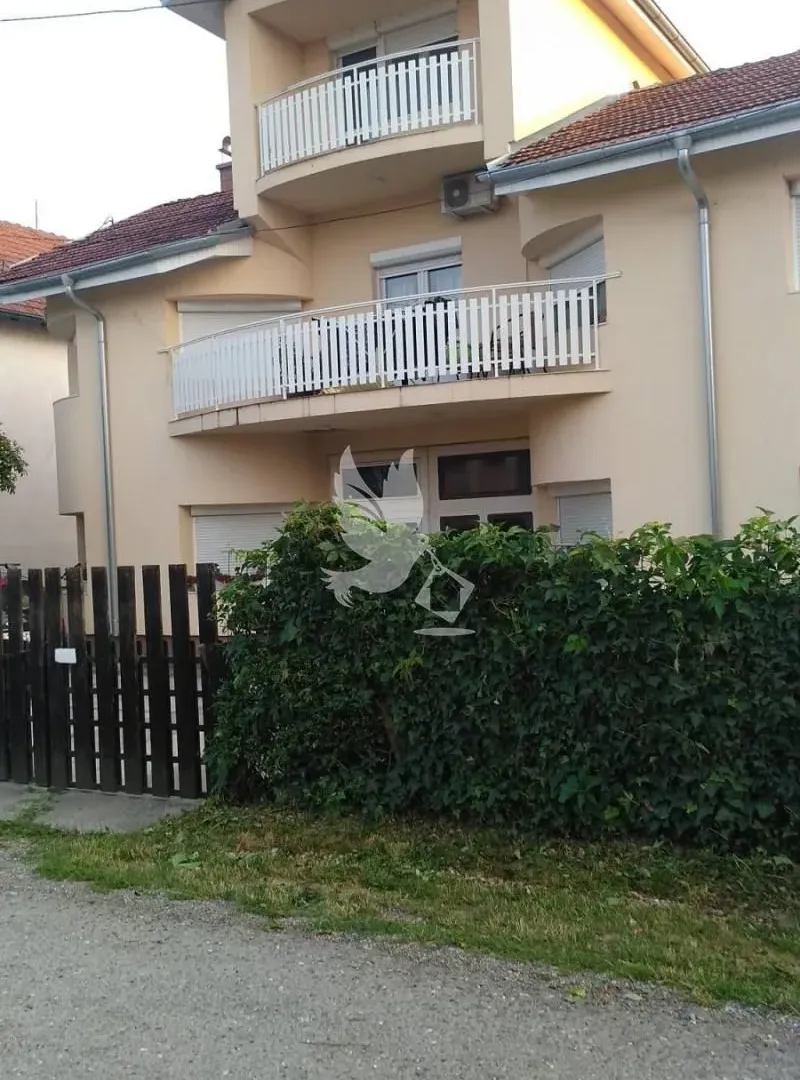 Prodaja, kuća, 230m², Mladenovac, Beograd
