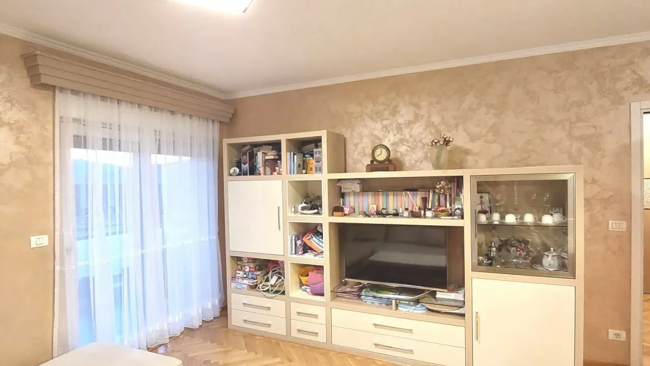 Rent, three bedroom apartment, 88m², Podgorica, Crna Gora